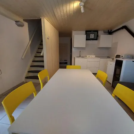 Apartmaji Hedera Appartement